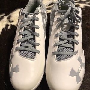 Under Armour Yard Low Baseball Cleats